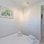 דירה Port Iris אסטפונה